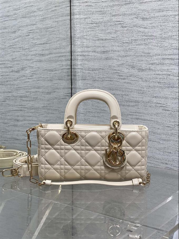 2026 600815163959244